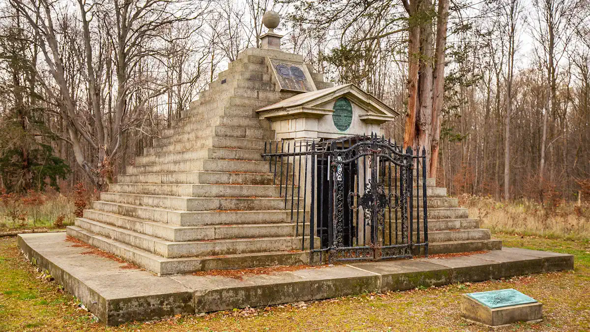 Mausoleum Graf Wilhelm Friedrich Ernst zu Schaumburg Lippe